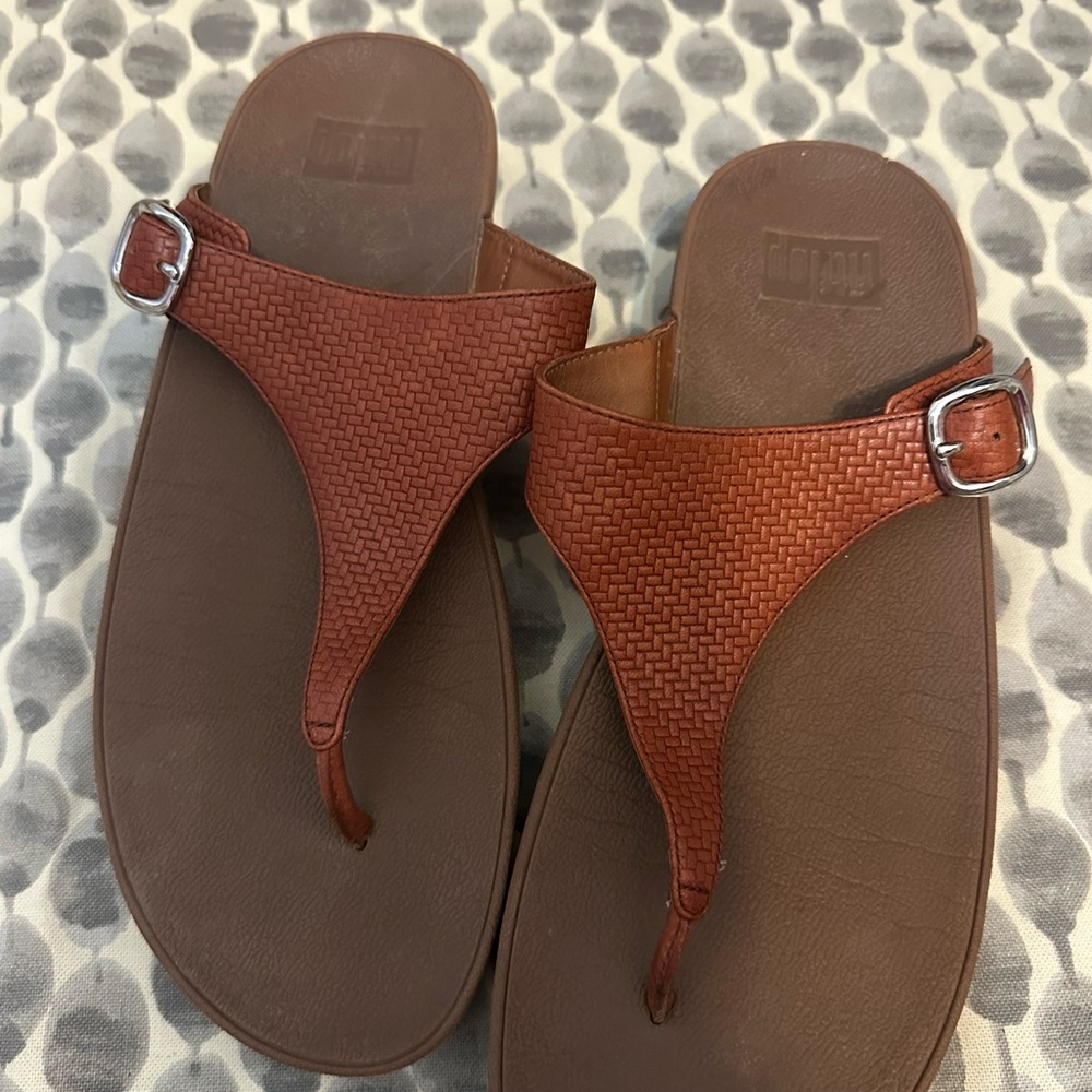 Brown leather Fit Flops Sandals with Buckle. Size 10.